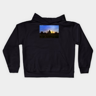 Taj Sunset. Kids Hoodie